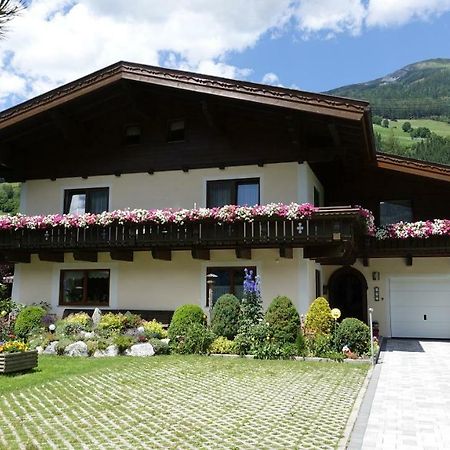 Gaestehaus Margareta Wald im Pinzgau Exterior foto